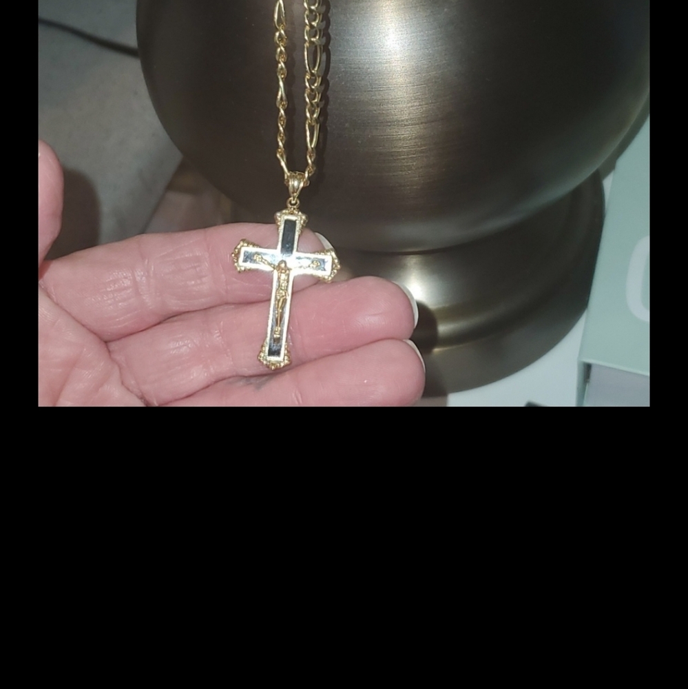 10K GOLD  Crusifix Pendant Black Onyx Gold - Picture 6 of 8